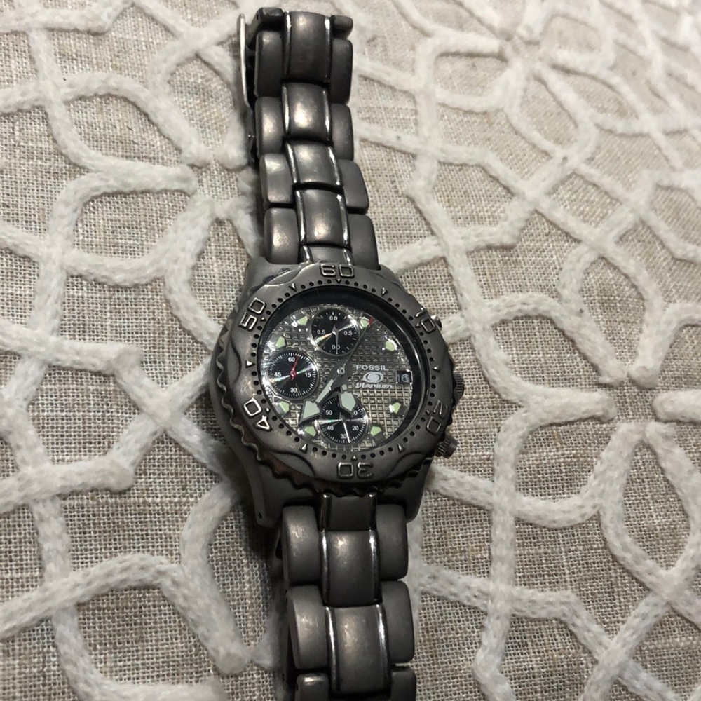 Fossil watch